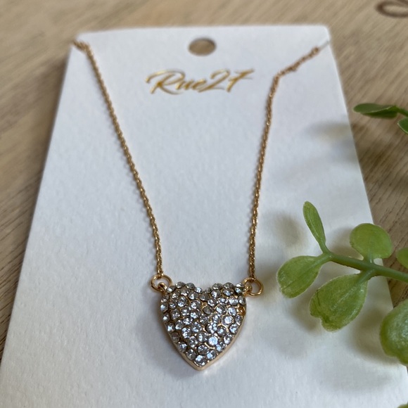 🎉HP🎉 Rue 27 Heart Pendant Necklace 💗 Gold - Picture 8 of 16